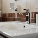 Whole Floor In Upscale Neighborhood