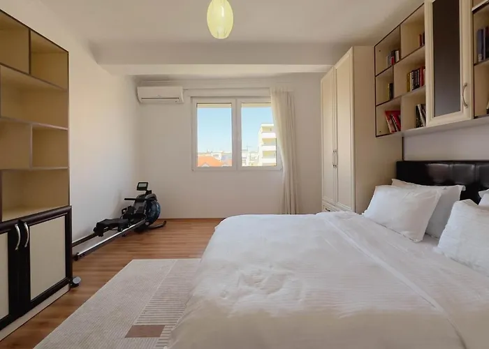 公寓 Whole Floor In Upscale Neighborhood
